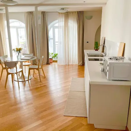 Apartment Casa Aima *